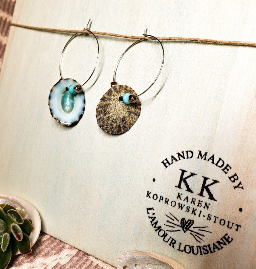 LIMPET SHELL & NATIVE AMERICAN TURQUOISE earrings